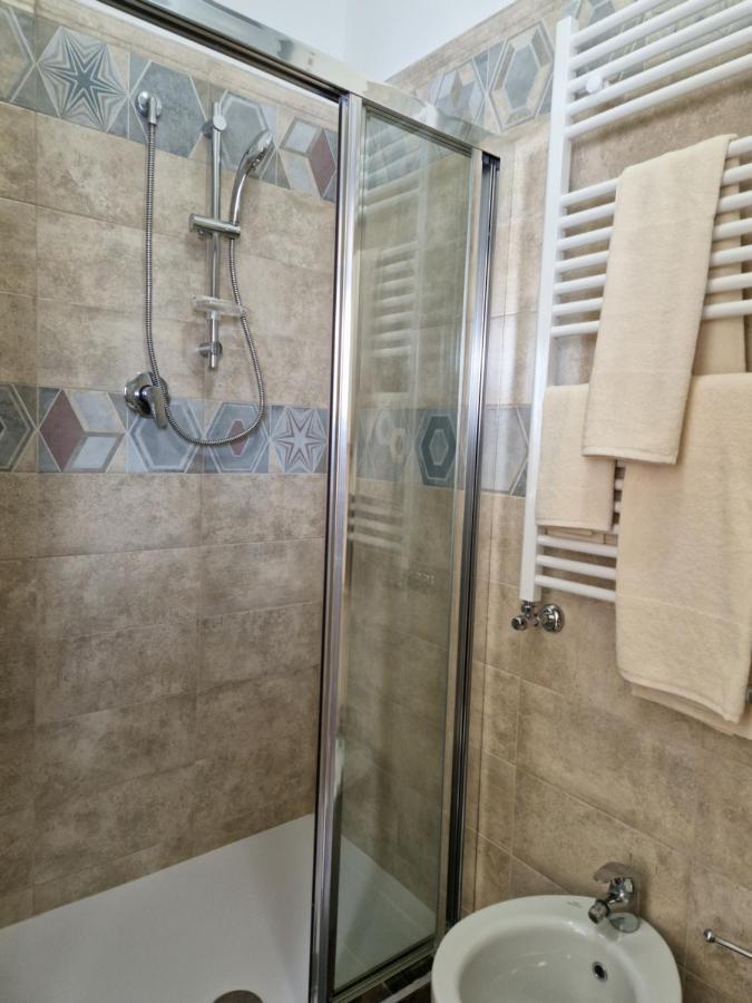 Castelbarco House A Hotel Рим Екстериор снимка